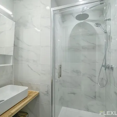 Immeuble Versailles Apartment *