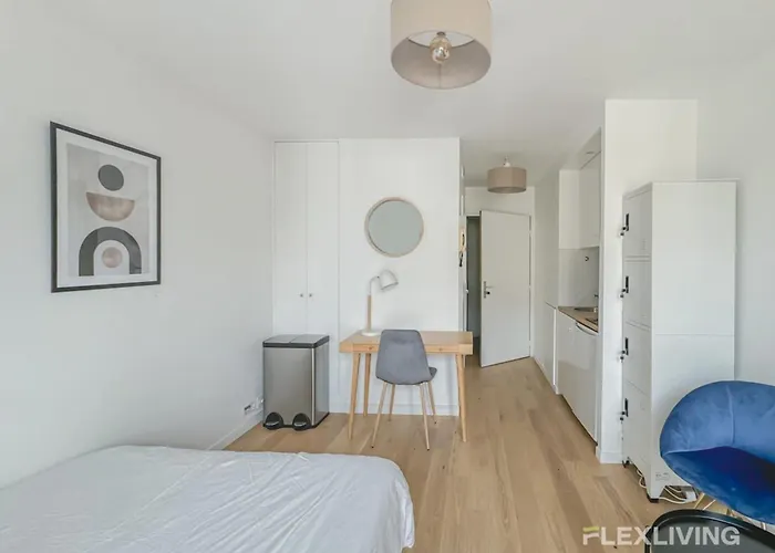 Flexliving - - Versailles Apartment