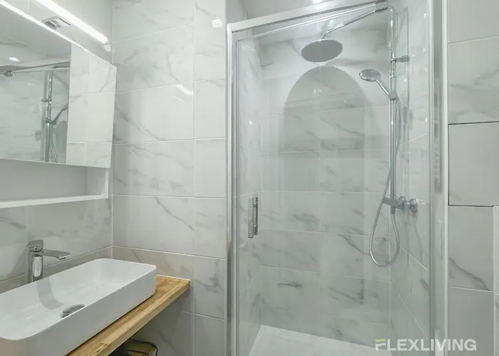 Flexliving - - Versailles Apartament
